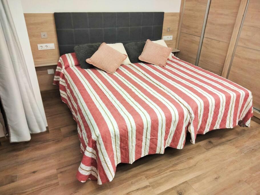 Loft La Calahorra Del Bere Con Posibilidad De Aparcamiento Pregunta Por El Pack Mas Amor قرطبة المظهر الخارجي الصورة